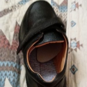 Dr Comfort  finest quality footwear